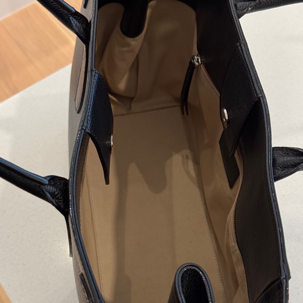 Theory Black Pebbled Leather Tote - Picture 4 of 9